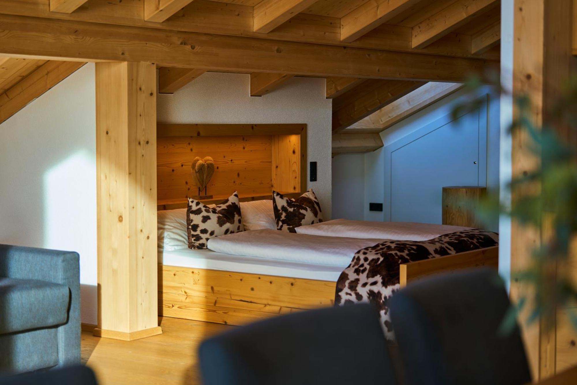 Bergwelt Kandel Hotel & Eventlocation Вальдкирх Экстерьер фото
