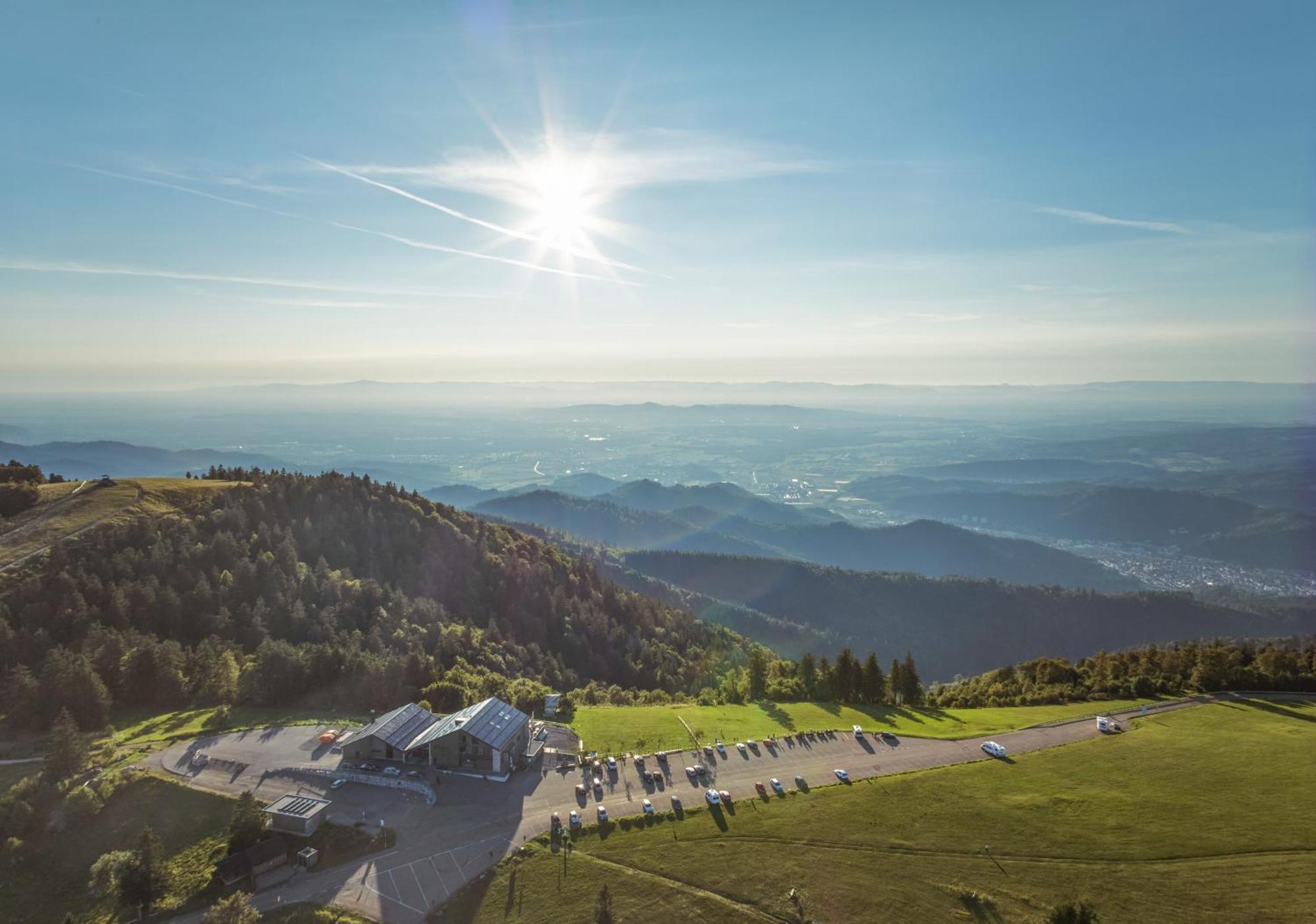 Bergwelt Kandel Hotel & Eventlocation Вальдкирх Экстерьер фото